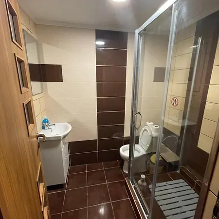 Casa Cu Balcon
