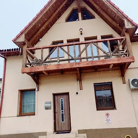 Apartment Casa Cu Balcon *